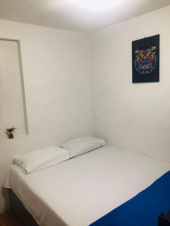 Hostal La 18 Pereira Exteriör bild