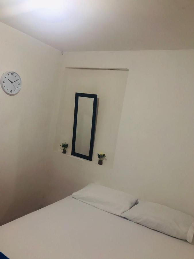 Hostal La 18 Pereira Exteriör bild