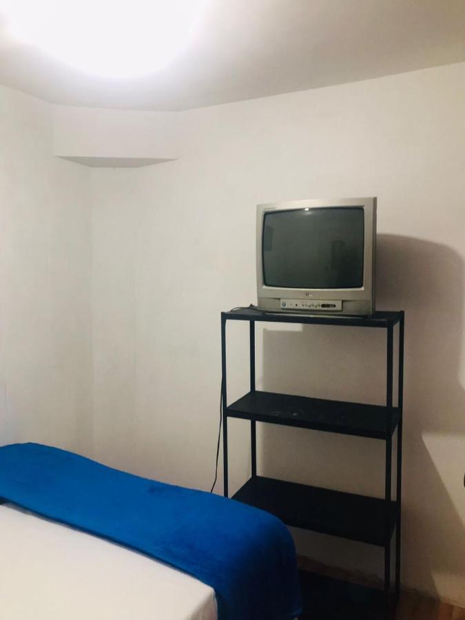 Hostal La 18 Pereira Exteriör bild