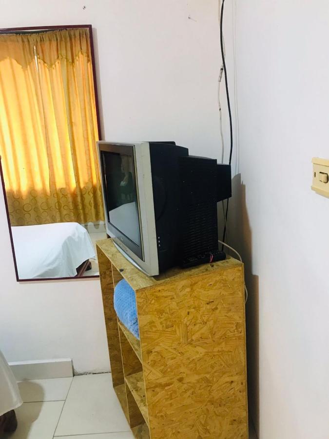 Hostal La 18 Pereira Exteriör bild
